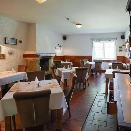 Szalajka és étterem Hotel 3*